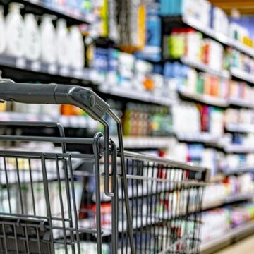 Süpermarket zinciri 17 şubesini kapatma kararı aldı: Çok sayıda çalışan işsiz kalacak
