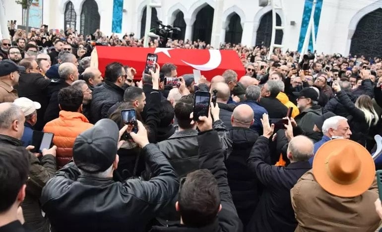 Volkan Konak'ın cenazesinde iğrenç olay