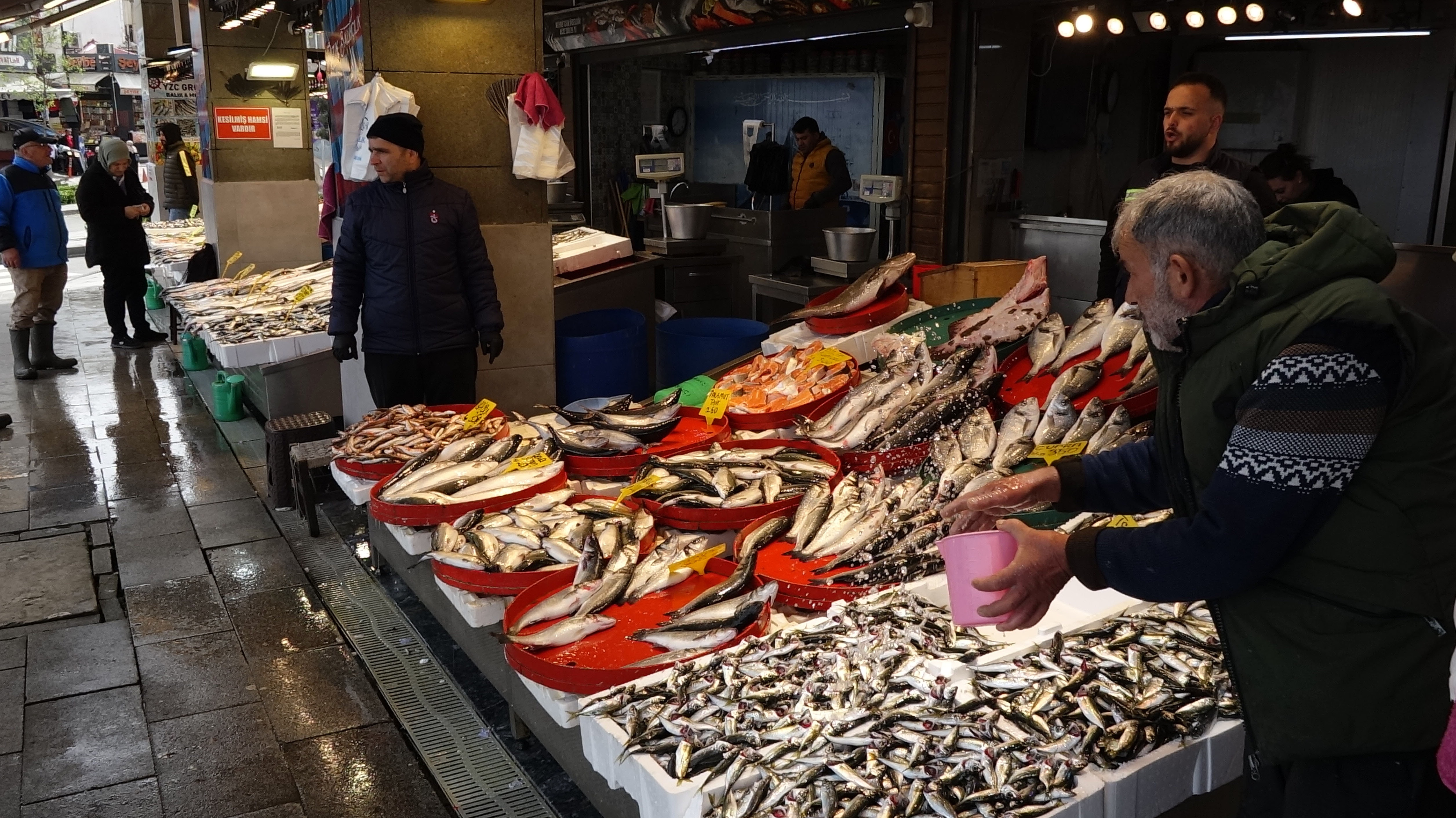 Yasak öncesi fiyatlar dip yaptı: Kilosu 200 liradan satılacak