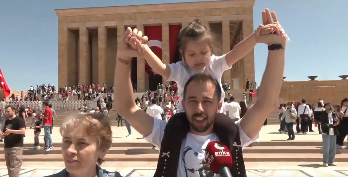 19 Mayıs'ta halk Anıtkabir'e akın etti