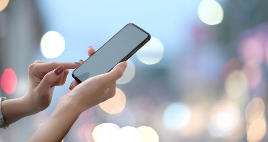 4 telefon modeli ve 1 hoparlör toplatılıyor: İade hakkı var