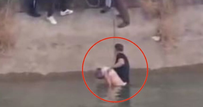 Adana’da sulama kanalında hareketsiz duran vatandaşlar kurtardı