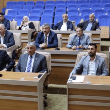 AKP-CHP ittifak yaptı, YRP’li aday fark atarak kazandı
