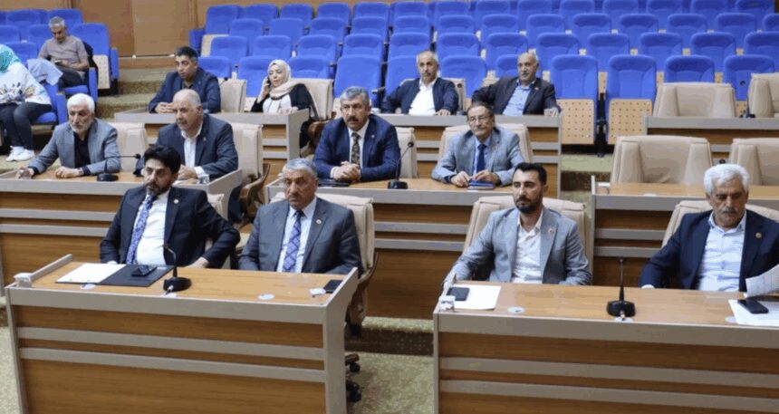 AKP-CHP ittifak yaptı, YRP’li aday fark atarak kazandı