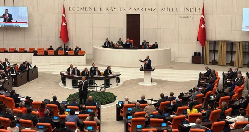 AKP, infaz düzenlemesiyle ilgili parti ziyaretlerine başladı