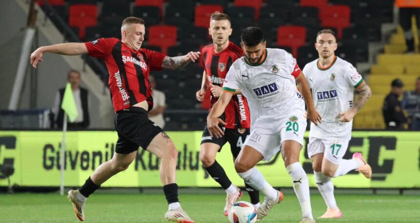Alanyaspor’dan kritik zafer