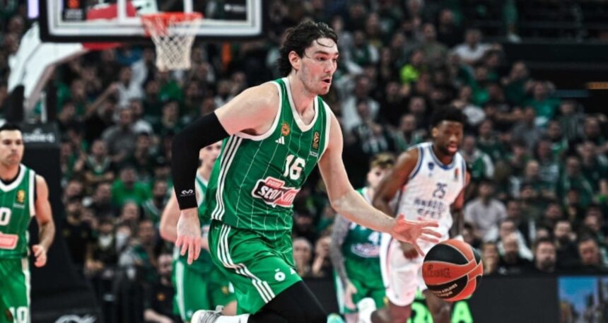 Anadolu Efes’i eski yıldızı yıktı