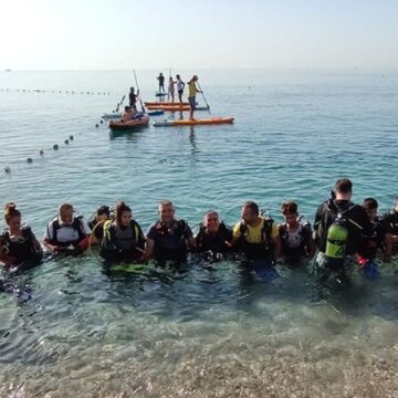 Antalya’da deniz dibi temizliği yapıldı