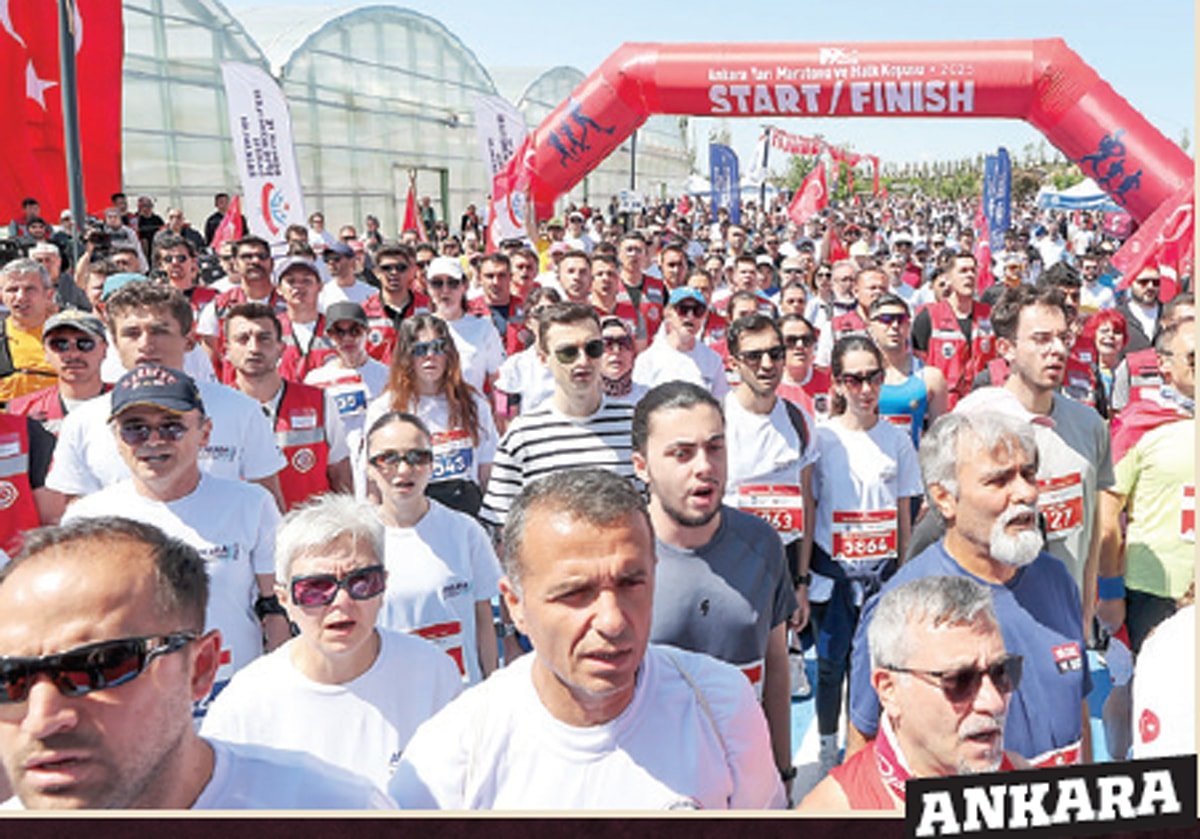 Atatürk gençliği emanete sahip çıktı