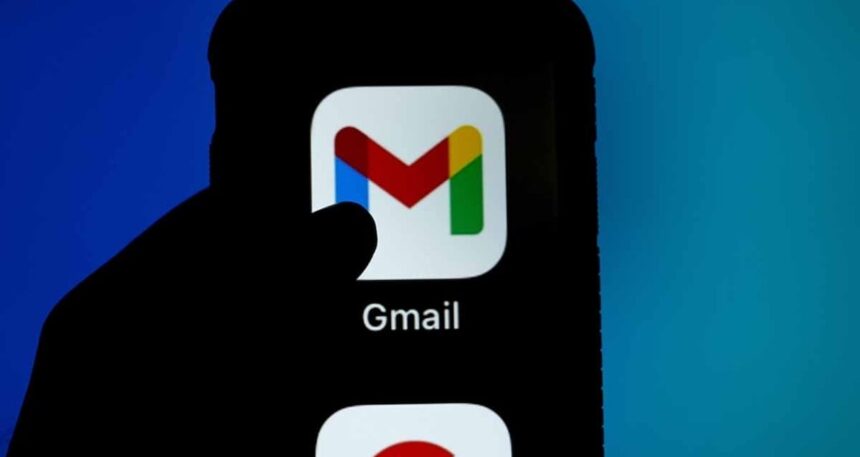 Başka birinin Gmail hesabınıza girdiğini gösteren 2 işaret!