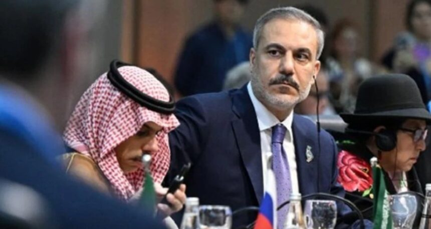 CHP’li Emir’den Hakan Fidan’a diploma sorusu: “YÖK denkliği var mı?”