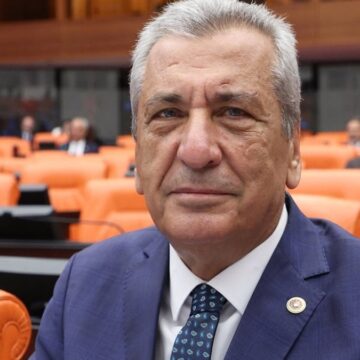 CHP’li vekilden dikkat çeken soru: 1921 Anayasası ile Cumhuriyet mi pazarlık masasında?