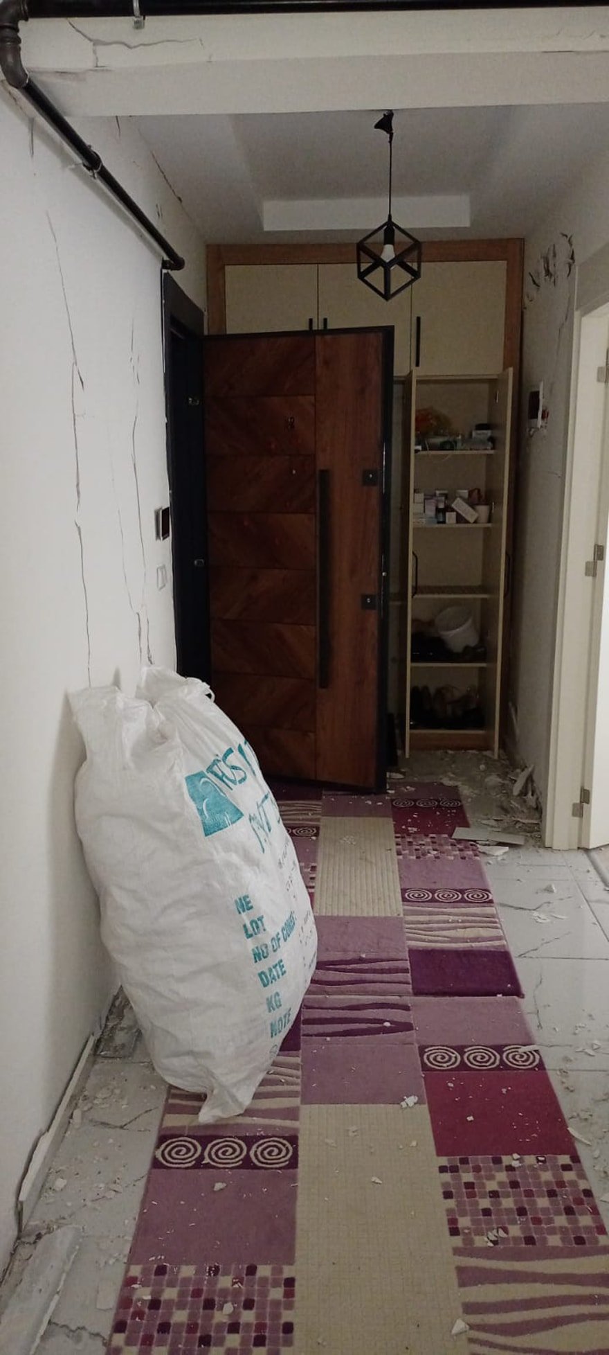 Depremzedelere, hakkını aradın cezası