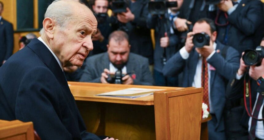 Devlet Bahçeli’yi kızdıracak gelişme! AKP infaz düzenlemesini ilk o partiye gösterdi!