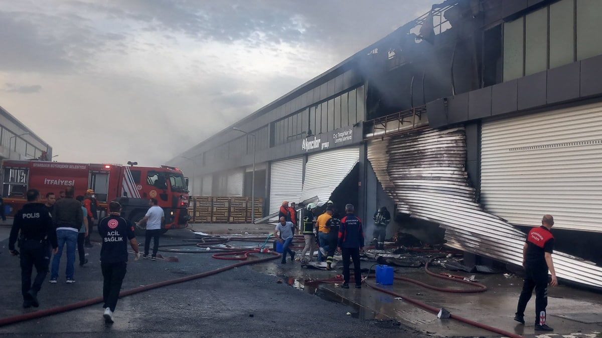Diyarbakır’da oto sanayi sitesinde patlama
