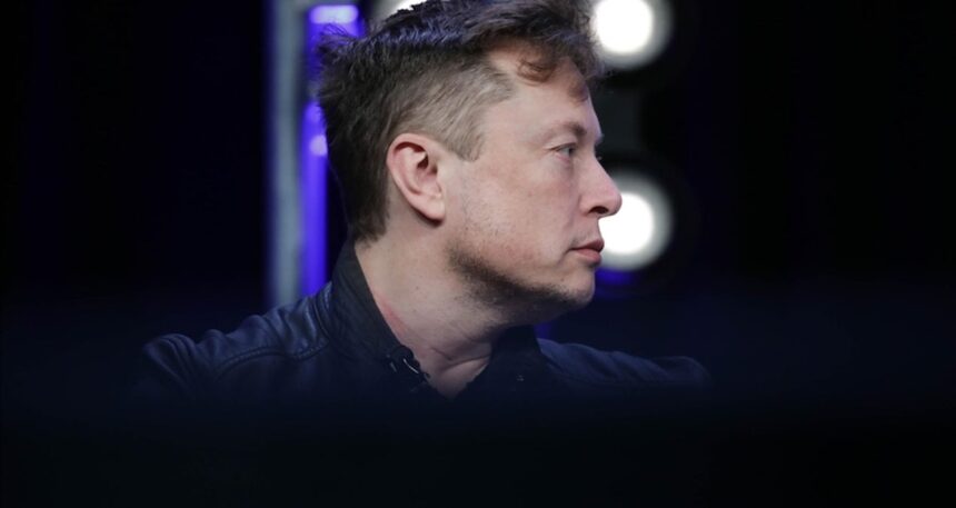 Elon Musk kendi kurallarını yazıyor: Starbase’i kurdu