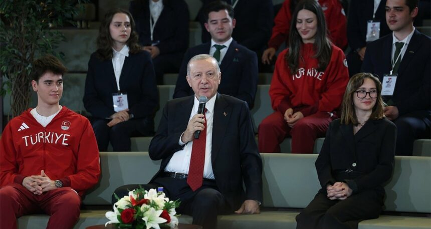 Erdoğan’dan yeni anayasa açıklaması: Çalışmalar sürüyor