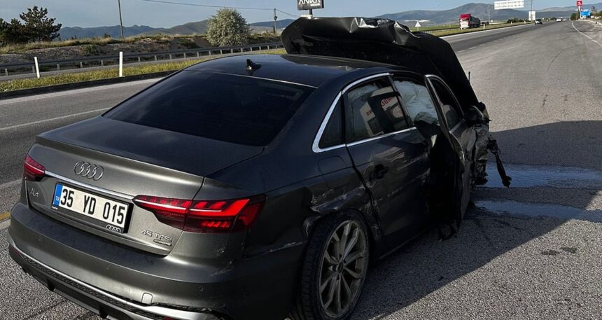 Eski AKP’li vekil trafik kazası geçirdi