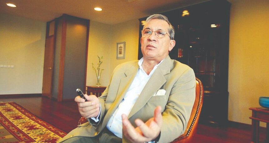 Eski Merkez Bankası Başkanı Rüşdü Saracoğlu yaşamını yitirdi