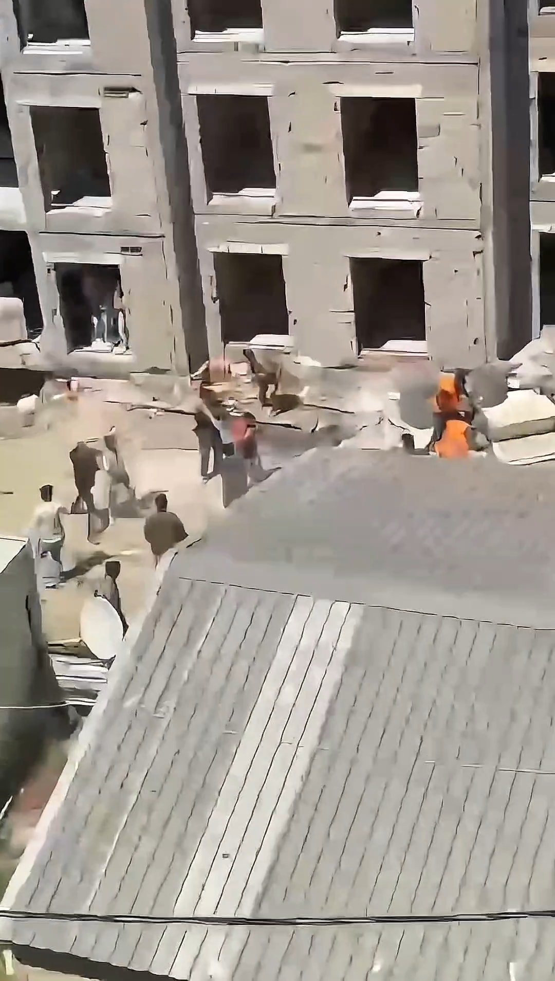 Gaziosmanpaşa'da inşaatta resmen savaş çıktı!