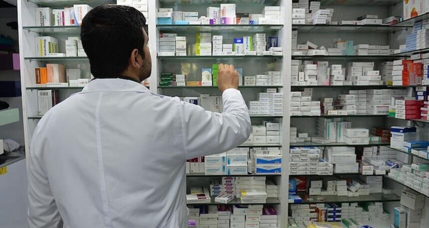 Gece yarısı açıklandı: İlaç fiyatlarını uçuracak karar