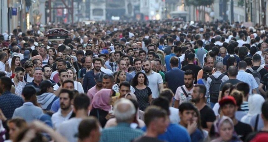 Gençlerin iş bulma umudu tükeniyor: Veriler açıklandı