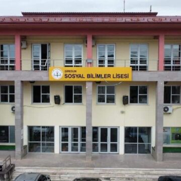 Giresun’da okulda silahlı saldırı: 2 ölü