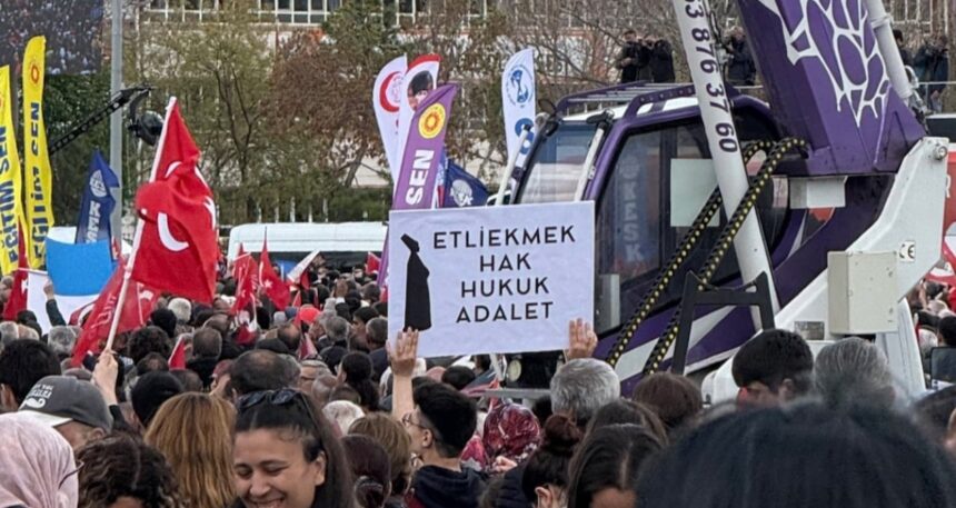 Halk gösteriyor çözüm işte bu!
