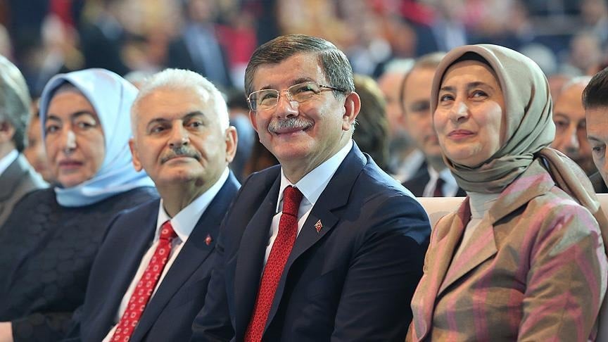 Hangi siyasetçinin eşi hangi okuldan mezun? İşte siyasilerin eşlerinin eğitim seviyeleri
