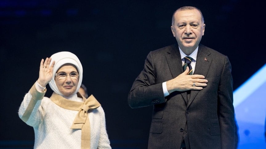 Hangi siyasetçinin eşi hangi okuldan mezun? İşte siyasilerin eşlerinin eğitim seviyeleri