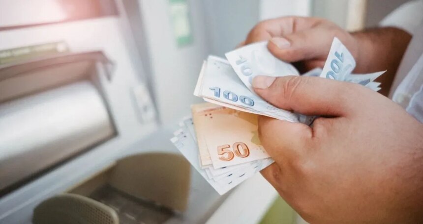 Holdinglerin ödediği vergi yüzde 11, çalışanların yüzde 100 arttı