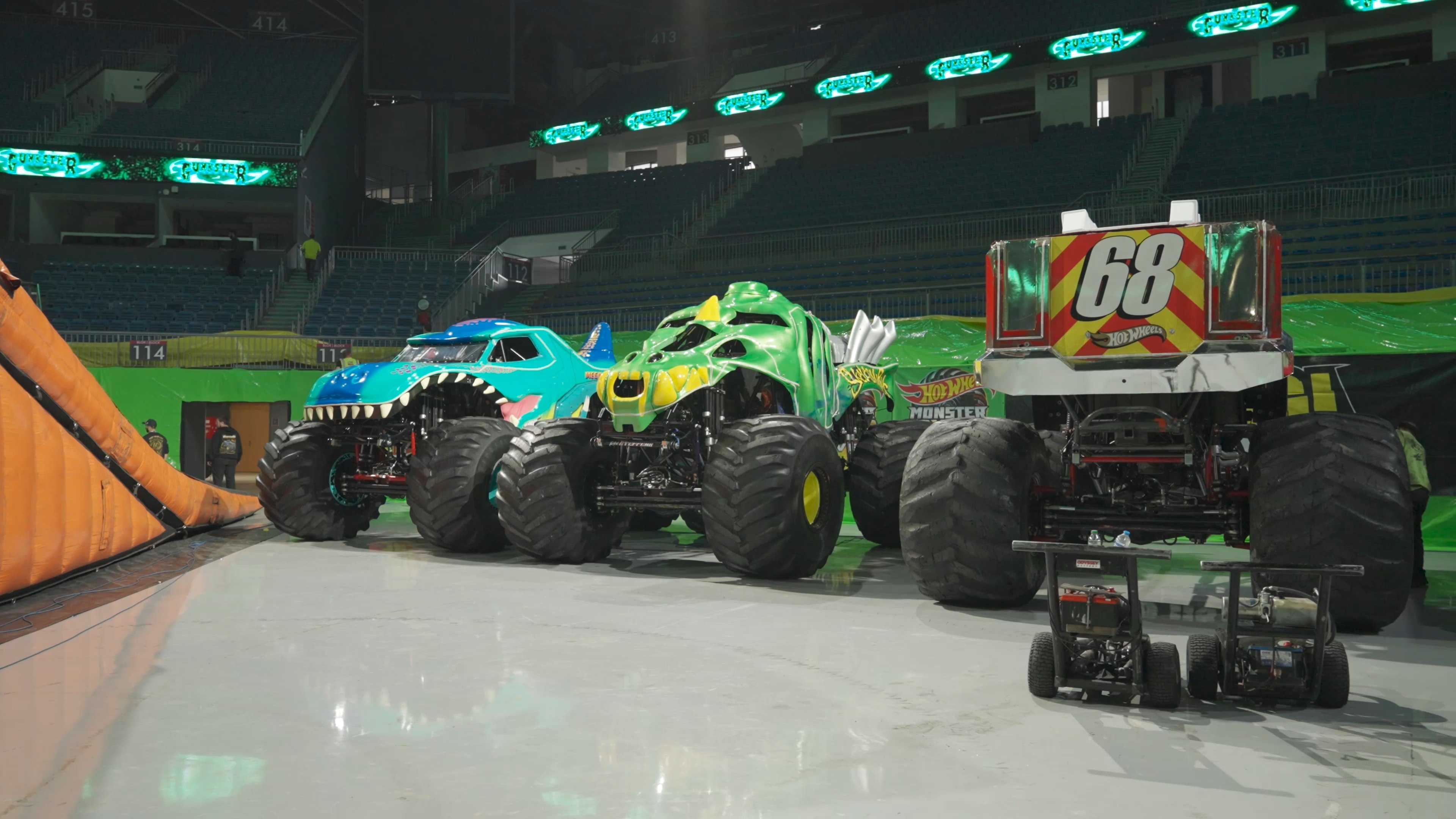 Hot Wheels'ın dev tekerli canavar kamyonları İstanbul'da