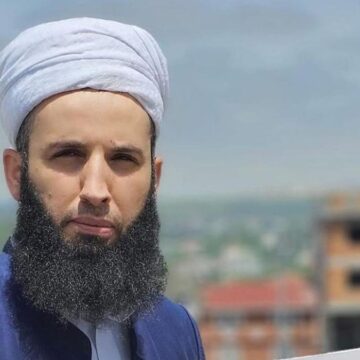 Hurafeleriyle tanınan şahıs: ‘Hz. Muhammed 15 Temmuz’da İstanbul’daydı’