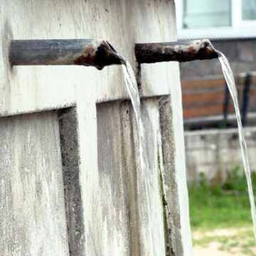 İçme suyuna zehir karıştı, 80 kişi hastanelik oldu
