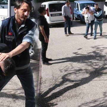 İki ilde “change” araç operasyonu: 13 kişi yakalandı