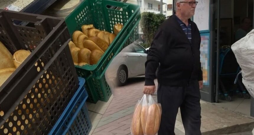 İki market rekabete girdi: Vatandaş 2022 fiyatına ekmek yedi