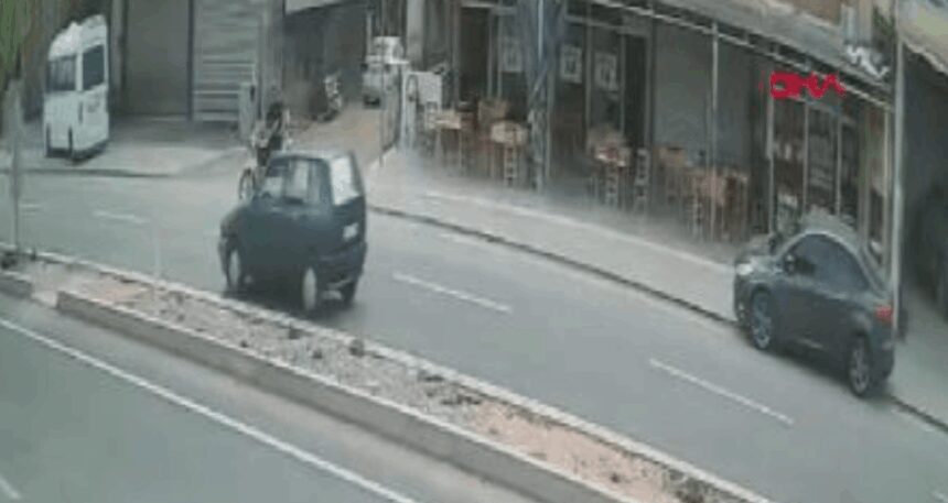 İki motosikletli felaketi yaşadı: Feci kaza kamerada