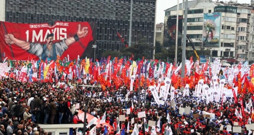 ‘İktidara karşı ayaktayız’