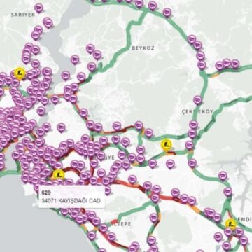 İstanbul trafiği durma noktasına geldi: Yağmur etkili oldu