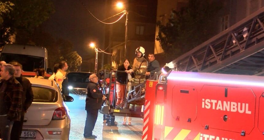 İstanbul’da mahalleyi sokağa döken yangın: Mahur kalanlar oldu