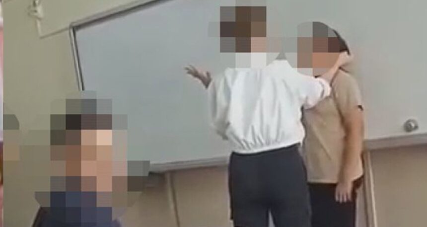 İstanbul’da öğretmen dehşeti: Kız öğrenciye şiddet kamerada