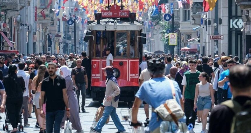 İstanbul’da yaşamın maliyeti 100 bin liraya yaklaştı