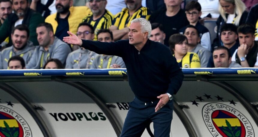 Jose Mourinho: Bu ligin sonu başlamadan önce belliydi
