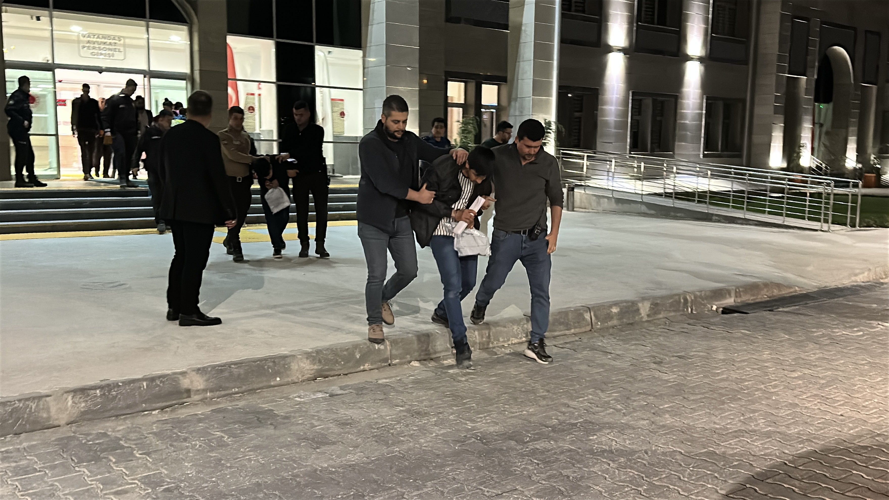 Kan donduran cinayet! 19 yaşındaki Nagihan'ı öldürüp betona gömen katil dayısı çıktı