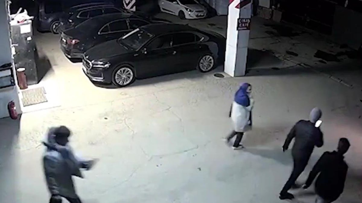 Kartalkaya'daki yangın faciasında skandal görüntüler: İnsanlar diri diri yanarken onlar araçlarını kurtarmış