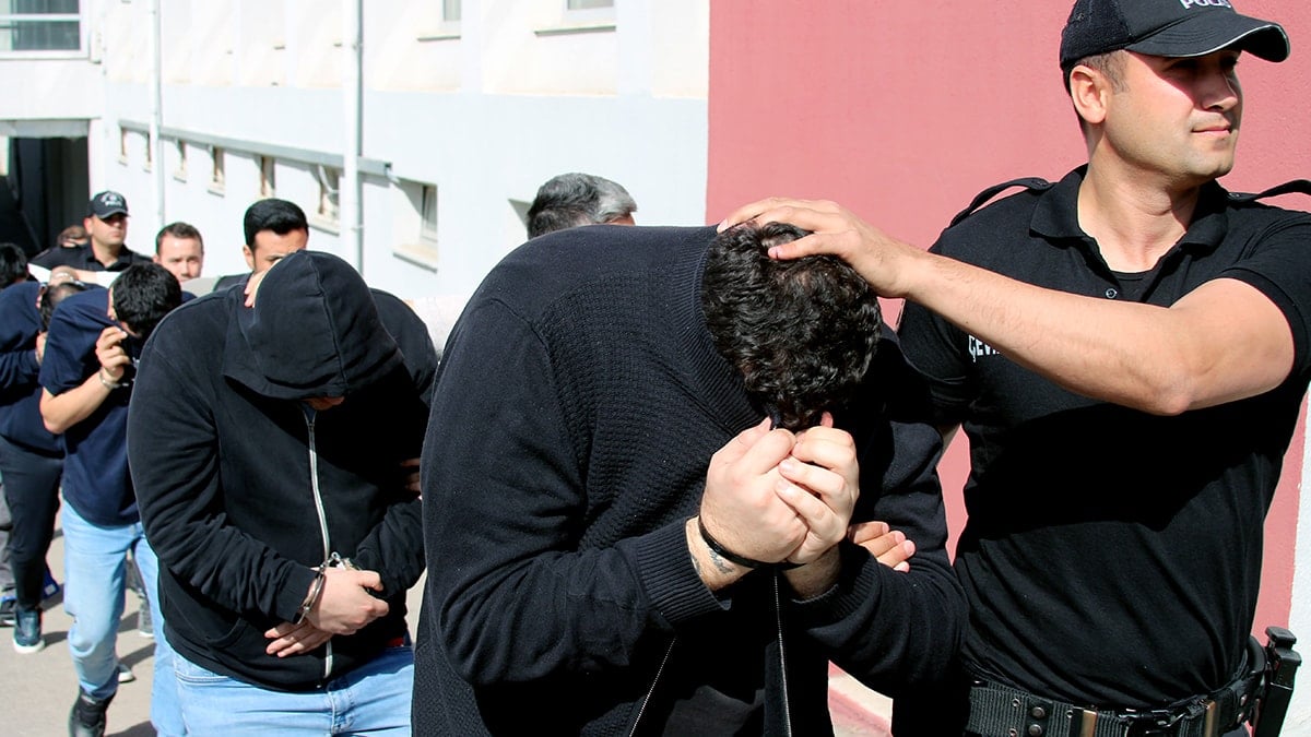 'Kayhanlar'a operasyon: 600 milyon lira mal varlığına el koyuldu
