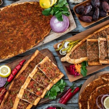 Lahmacun, pide, kebap yerken iki kere düşünün! Et hariç her şeyi koymuşlar