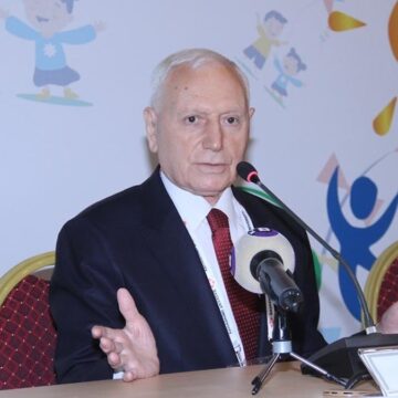 Mehmet Haberal: ‘Çocuklarımızı ne kadar sağlıklı yetiştirirsek o kadar başarılı oluruz’