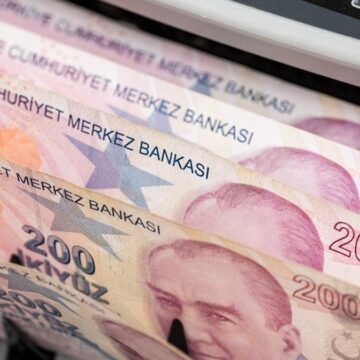Mevduat faizinde parası olanlara uyarı: Düşüş için tarih verildi