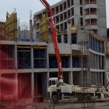 Milli Bayram şantiyeye sıkıştı: 19 Mayıs’a 30 metrekarelik kutlama alanı!